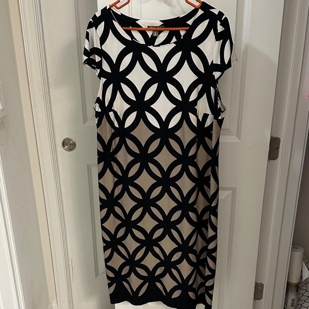 Roz & Ali Black and Cream Patterned Midi Dress